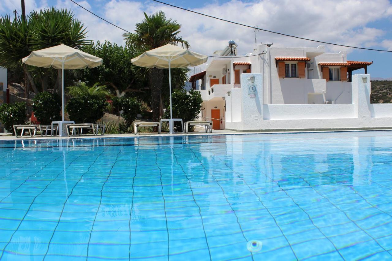 איסטרו Villa Angela מראה חיצוני תמונה